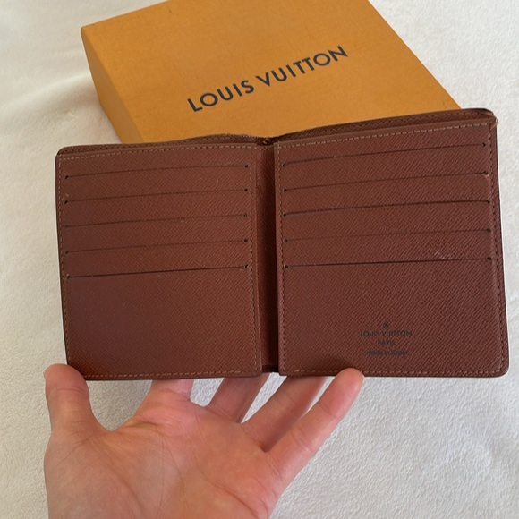 Louis Vuitton Monogram Men's Wallet Bifold Card Holder - Picture 3 of 11